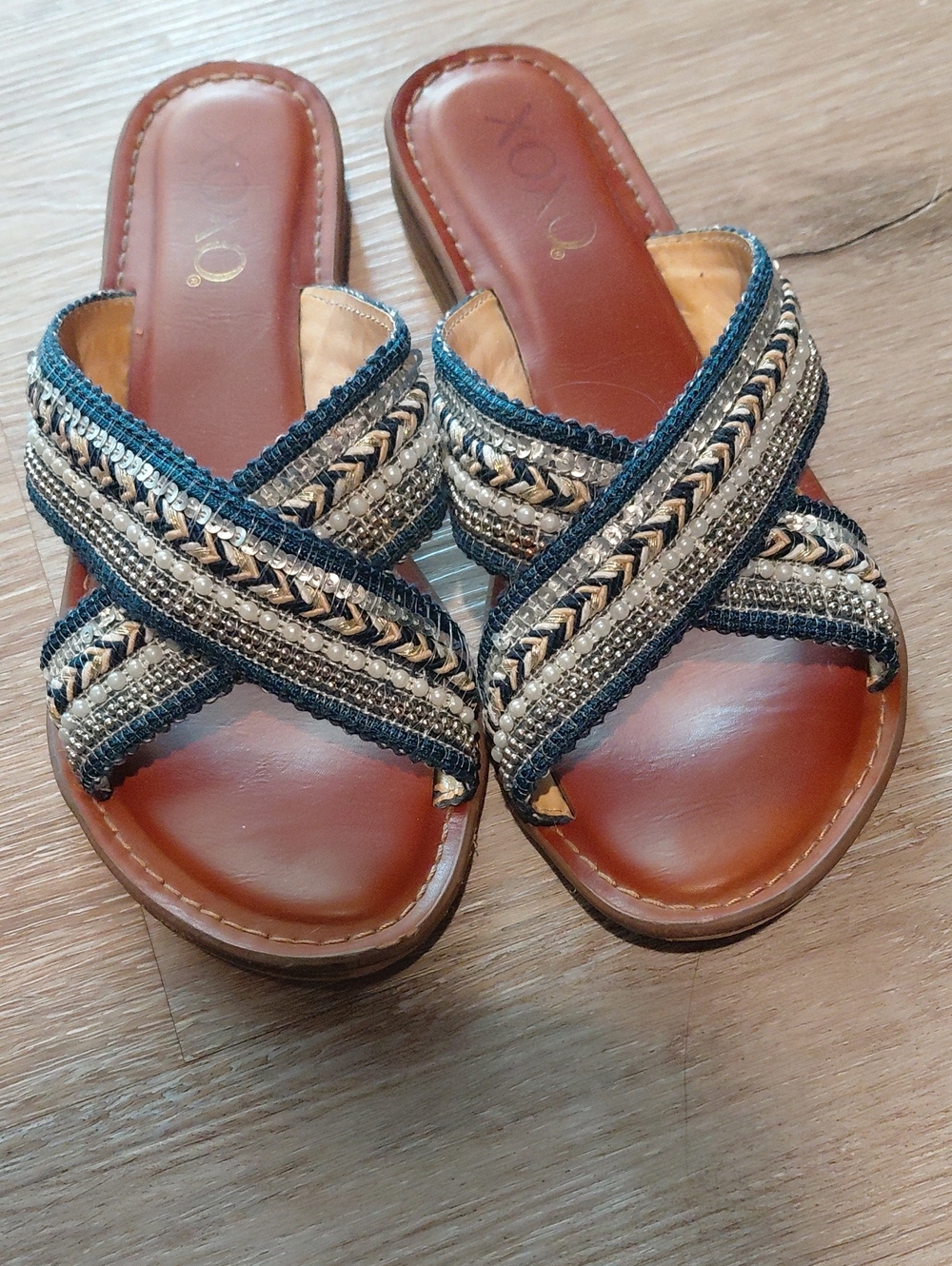 Women's Beaded Crisscross Slide Sandals - Navy/Brown